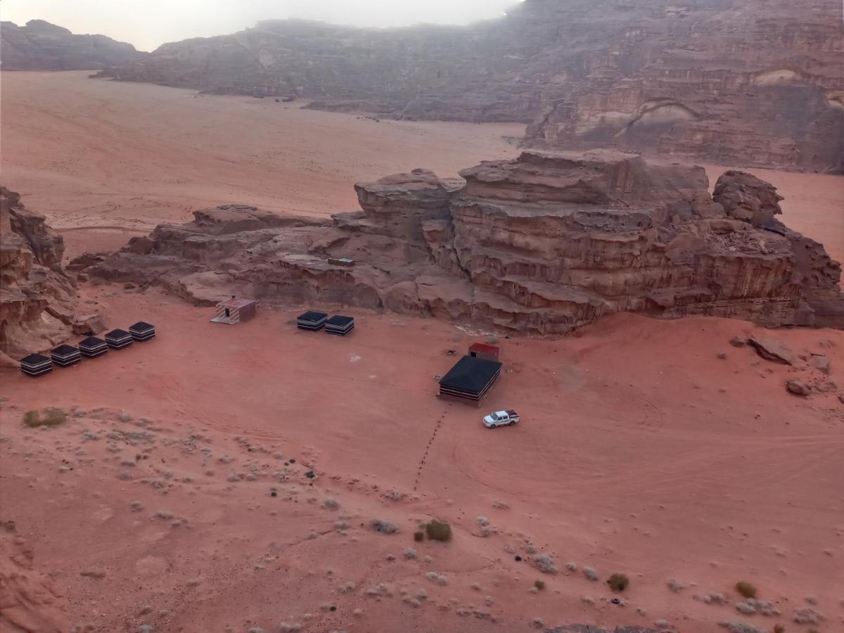 Moon City Camp Acomodação com café da manhã Wadi Rum Exterior foto